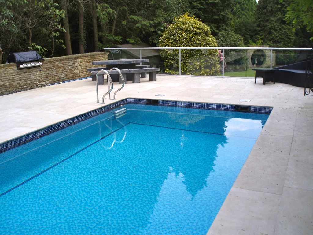 Outdoor Swimming Pool Construction Gallery image 2